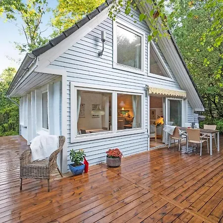Awesome In With 2 Bedrooms And Wifi Casa vacanze