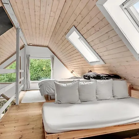 Awesome In With 2 Bedrooms And Wifi Kolind