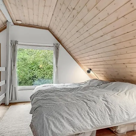 Awesome In With 2 Bedrooms And Wifi Casa vacanze