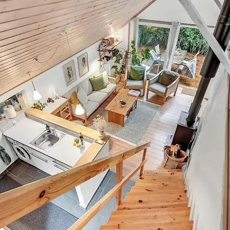 Awesome In With 2 Bedrooms And Wifi Casa vacanze